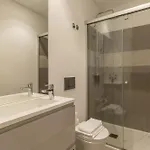 King Bed Suite, Loft With 3wc, Ac & Self-check-in. *