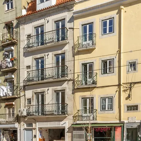 Apartamento King Bed Suite, Loft With 3wc, Ac & Self-check-in.