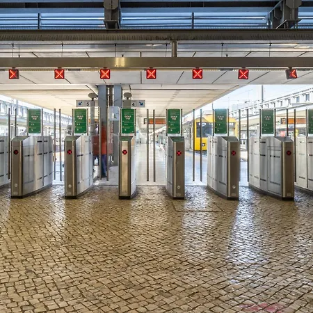 King Bed Suite, Loft With 3wc, Ac & Self-check-in. Apartamento