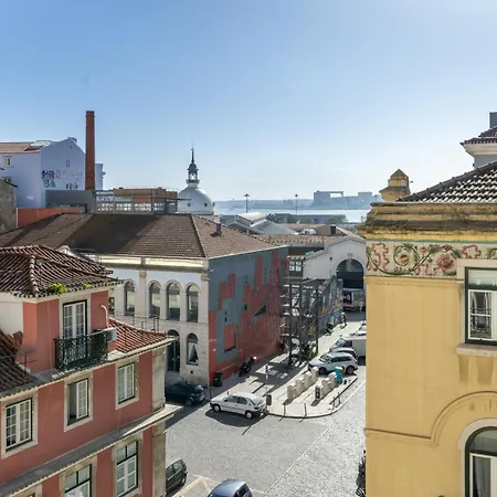 King Bed Suite, Loft With 3wc, Ac & Self-check-in. Appartement *