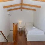 King Bed Suite, Loft With 3wc, Ac & Self-check-in. Lejlighed