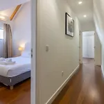 King Bed Suite, Loft With 3wc, Ac & Self-check-in. Lejlighed Lisboa
