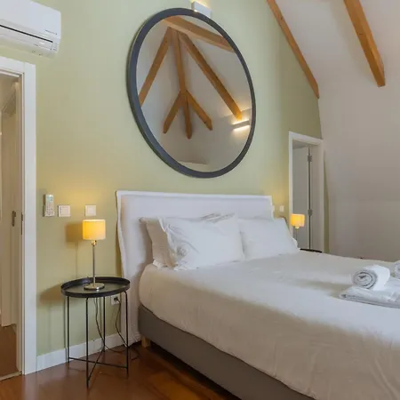 Lejlighed King Bed Suite, Loft With 3wc, Ac & Self-check-in. *